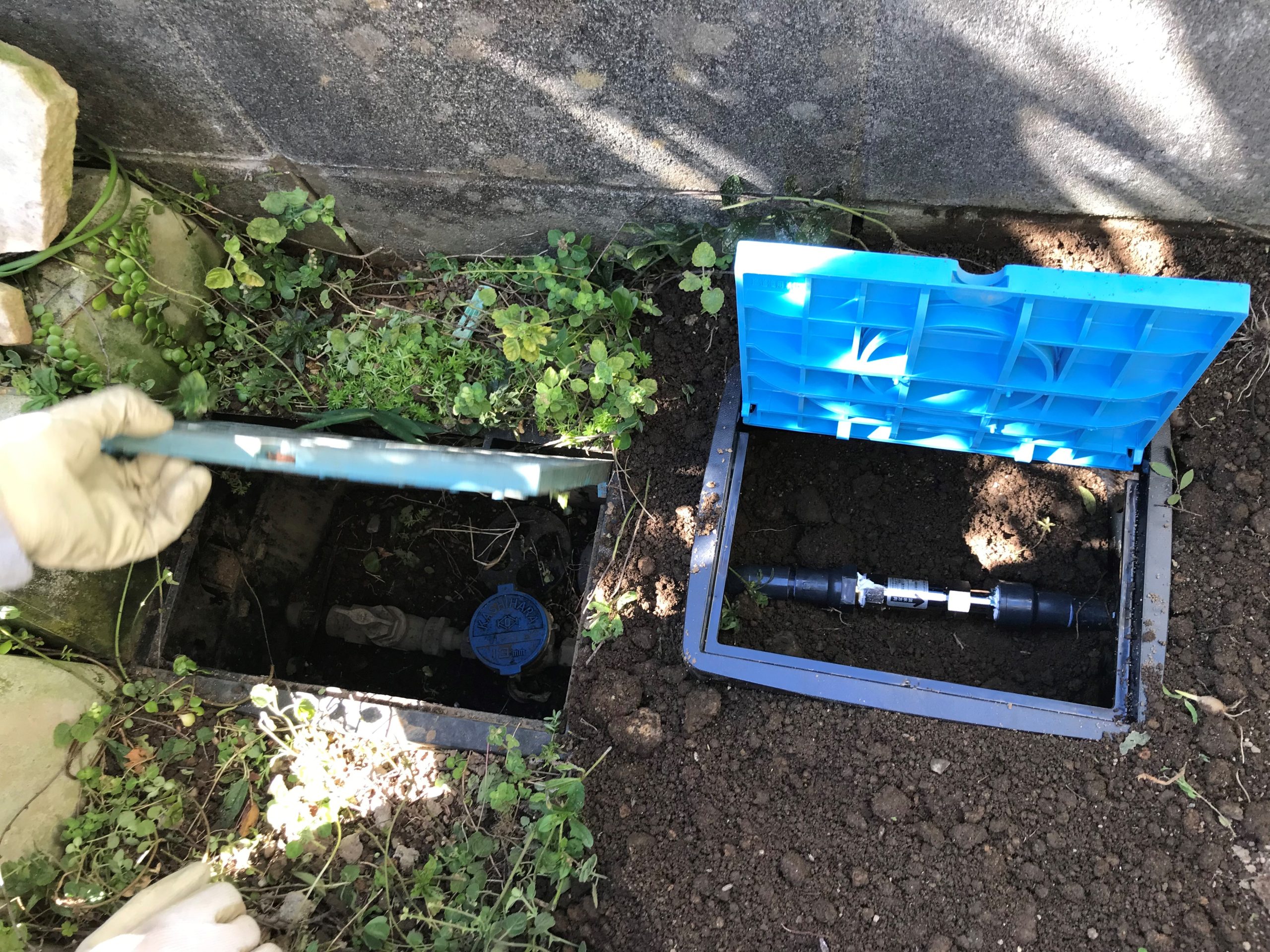 UFBDUAL13Aが設置された水道配管